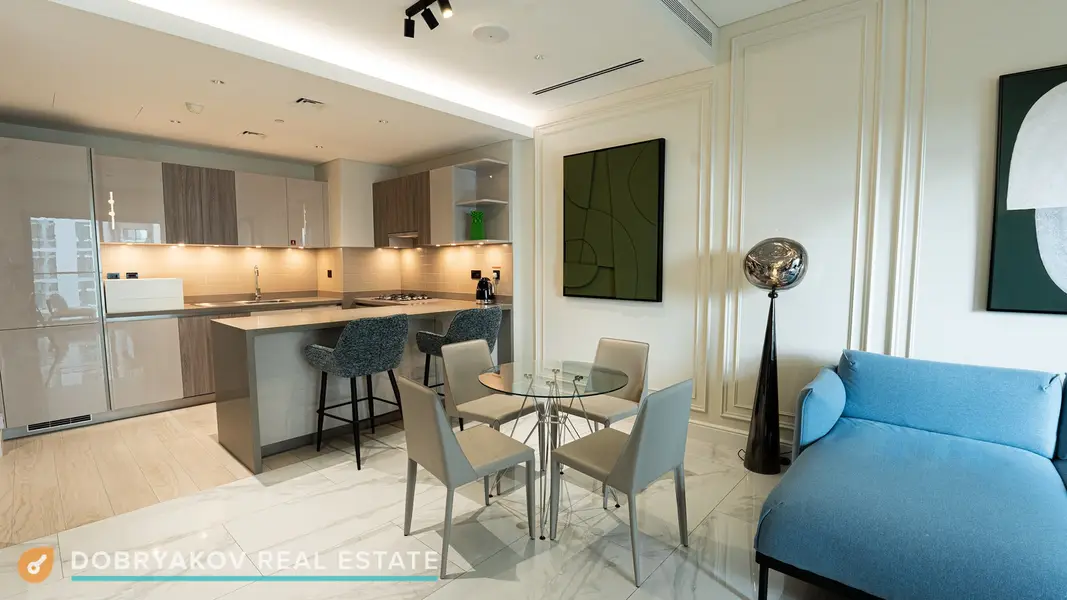 Upgraded | Furnished | Brand new | Vacant | Pool and lagoon view