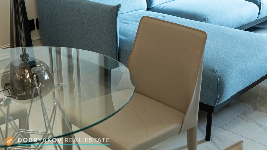 Upgraded | Furnished | Brand new | Vacant | Pool and lagoon view