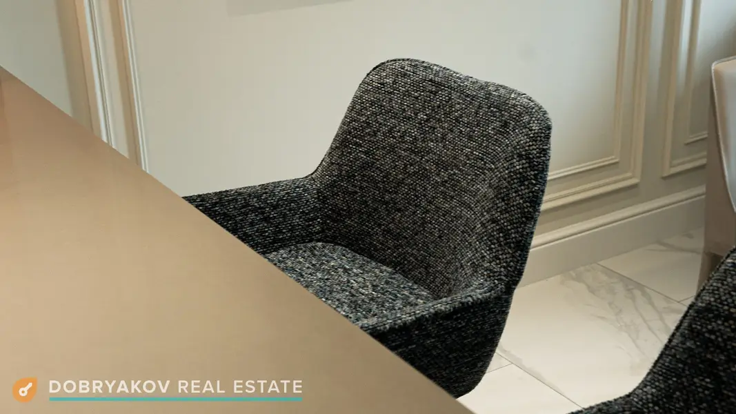 Upgraded | Furnished | Brand new | Vacant | Pool and lagoon view