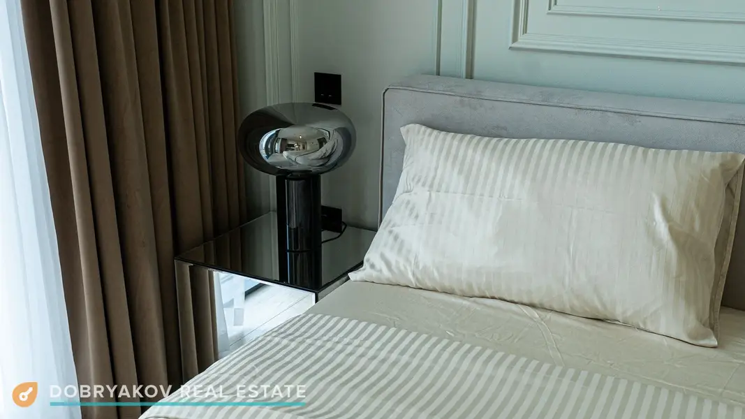 Upgraded | Furnished | Brand new | Vacant | Pool and lagoon view