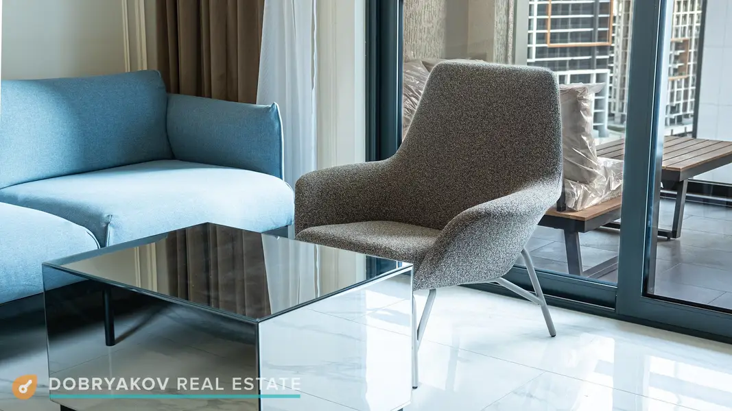 Upgraded | Furnished | Brand new | Vacant | Pool and lagoon view