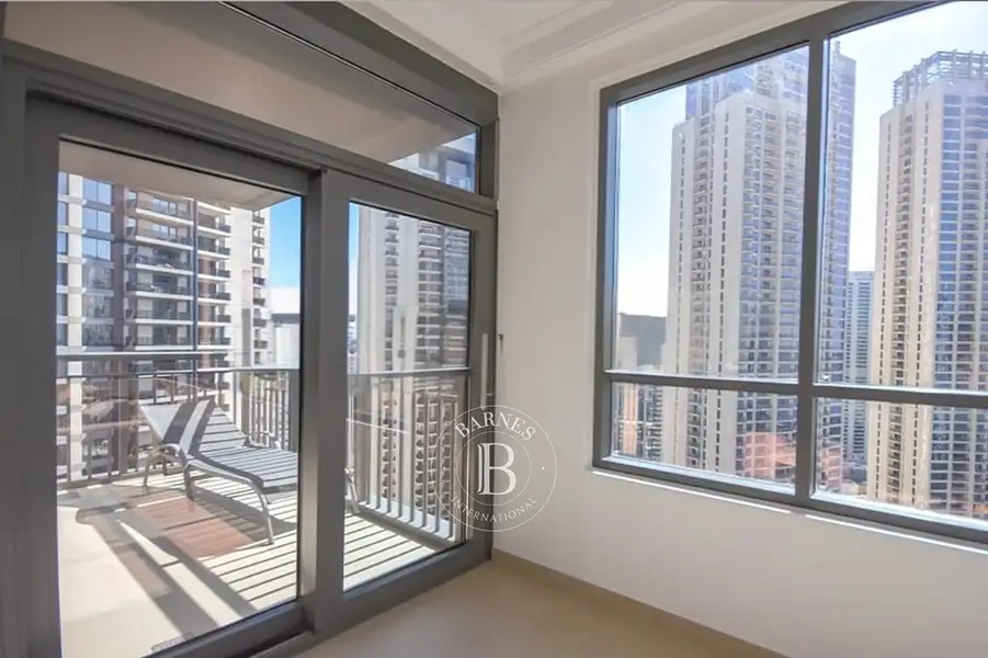 High Floor | Spacious 1 Bed | Prime Location