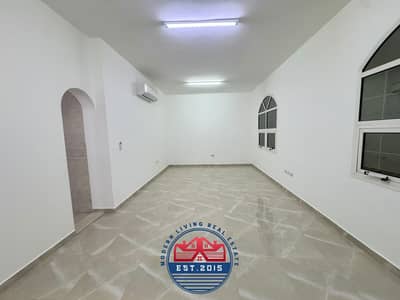 4 habitaciones Apartamento para en Alquiler en Al Shamkha, Abu Dhabi - fa79e9de-954a-4ecb-9446-380de98d1dcc. jpeg 4 habitaciones Apartamento para en Alquiler en Al Shamkha, Abu Dhabi - fa79e9de-954a-4ecb-9446-380de98d1dcc. jpeg
