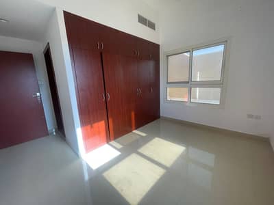 1 Schlafzimmer Wohnung zum Miete in International City Phase 2 (Warsan 4), Dubai - Wohnung in International City Phase 2 (Warsan 4), 1 schlafzimmer, 44999 AED - 15017046