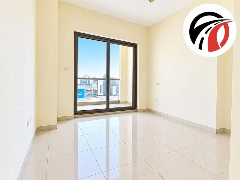 Hot Deal Spacious 3Bhk with Maid Room Available 144991