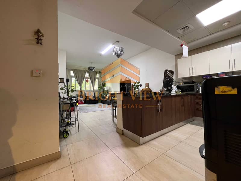 Chiller-Free Podium 2BR | Semi-Open Kitchen