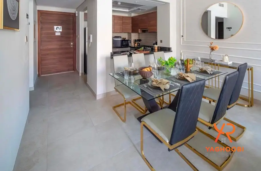 Furnished 1BR+studyroom Apartment | up to 12 cheques