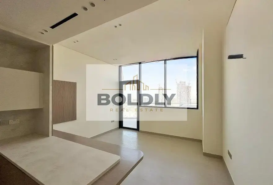 Spacious 1BR Apartment | Modern Comfort in Binghatti Phantom