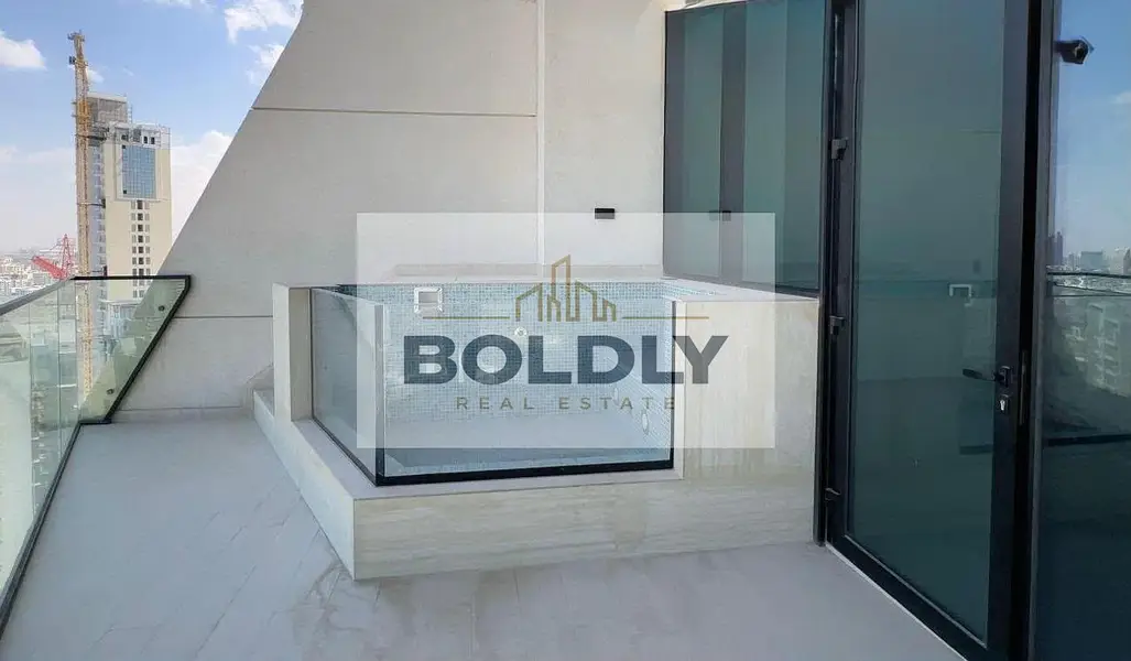 Spacious 1BR Apartment | Modern Comfort in Binghatti Phantom