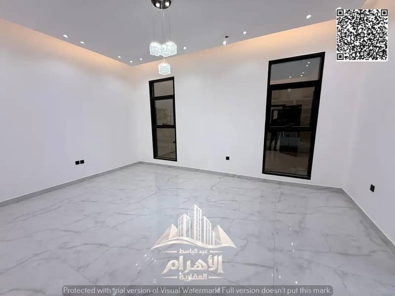 11 874076896-1066x800. webp