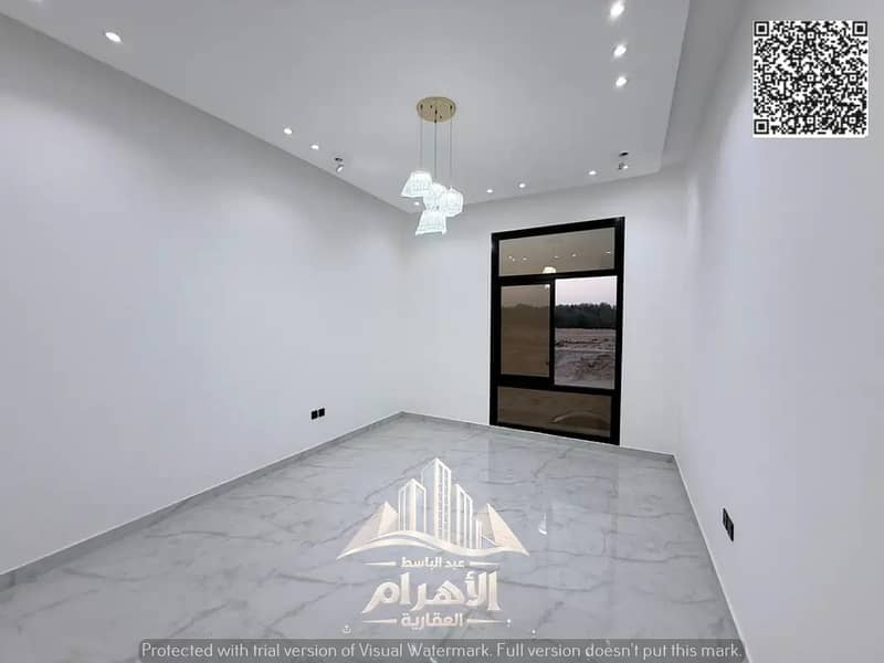 15 874076900-1066x800. webp