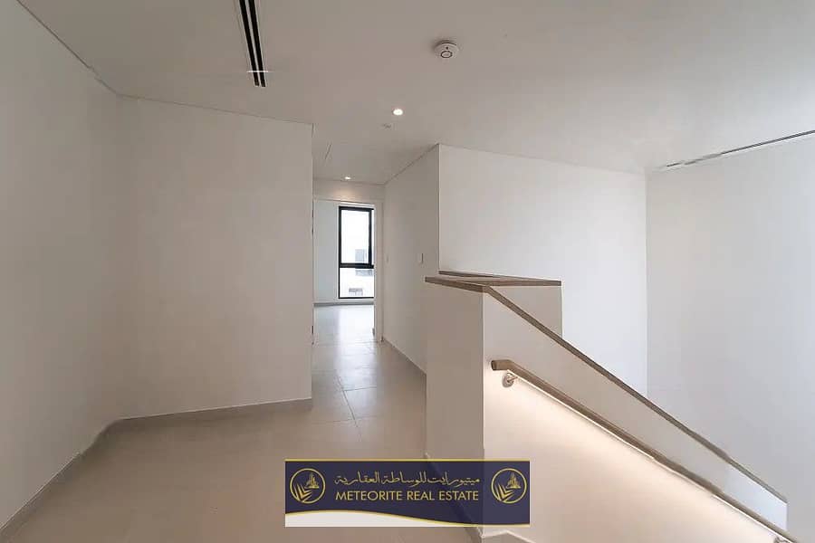 4 2Villa 48 Jabal Ali Village. jpg