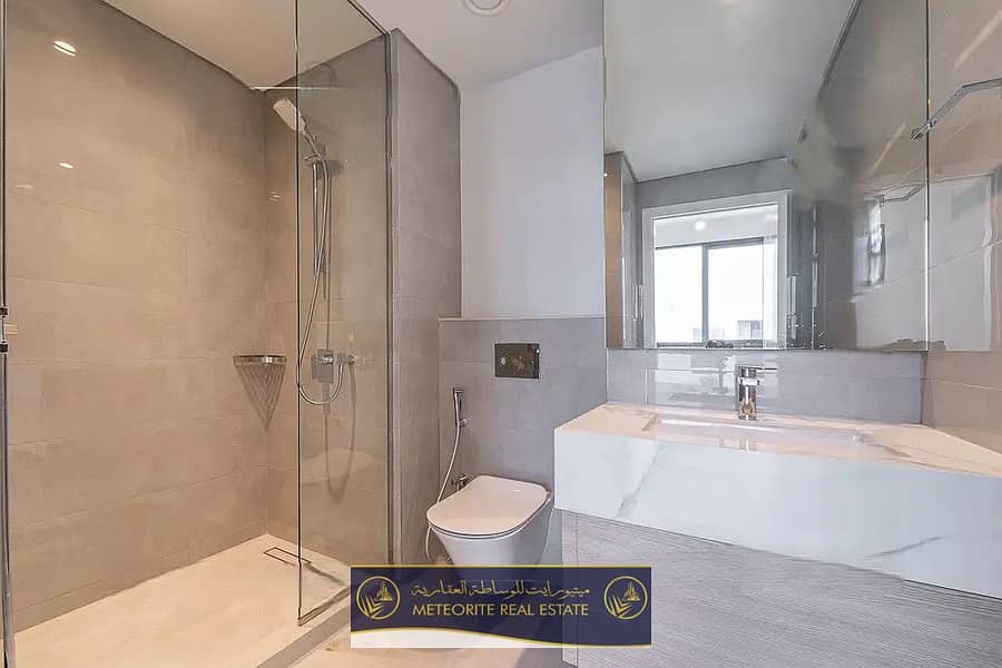 10 Bath Villa 48 Jabal Ali Village. jpg