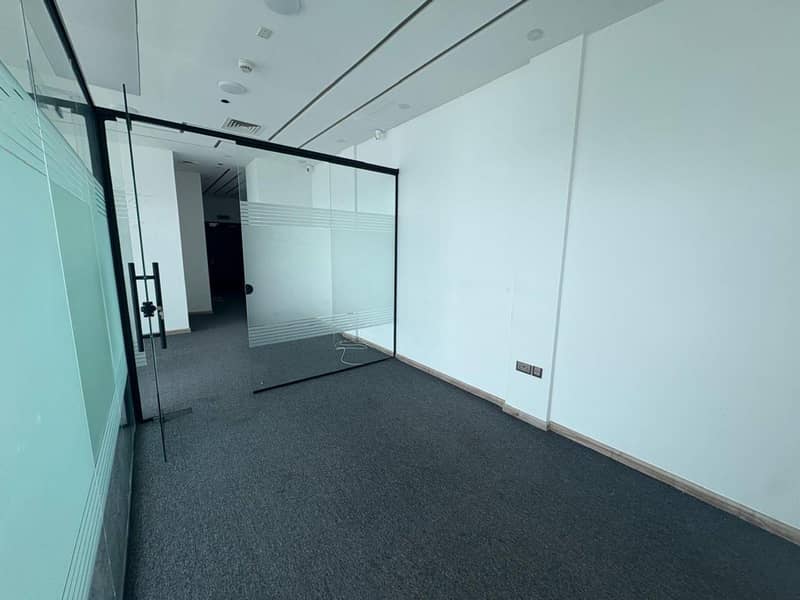 2 Image 0
