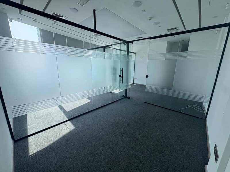 7 Image 0