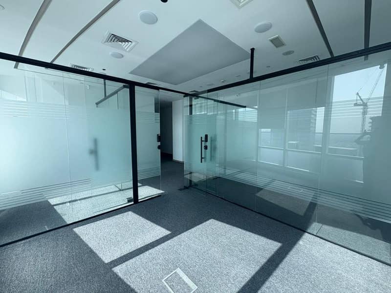 9 Image 0