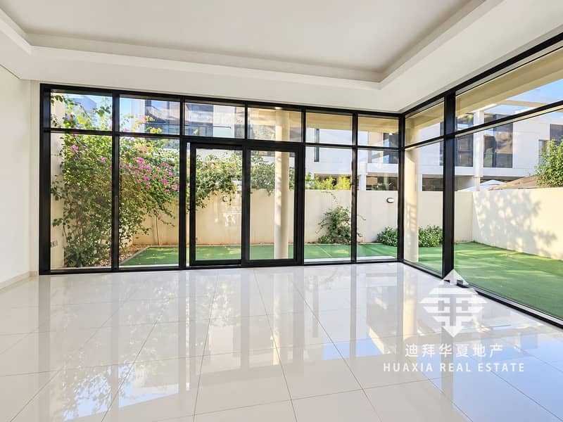 4 Bright Minimalist Room with Garden Views. png