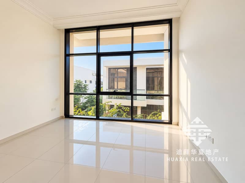 5 Bright Minimalist Room with Reflective Window Wall. png