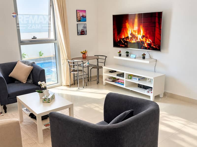 2 Fully Furnished | Pool View | Ready to move in