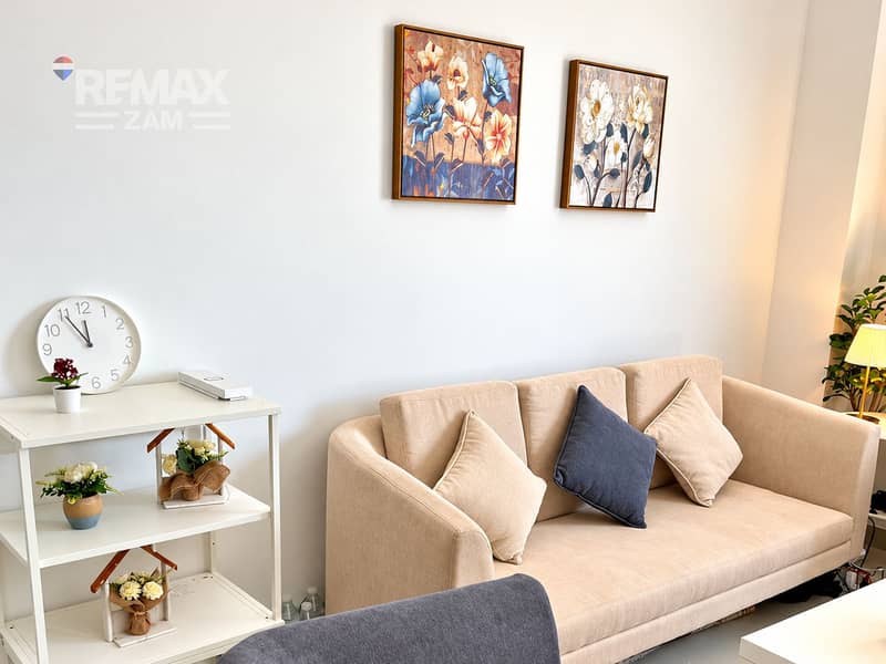 5 Fully Furnished | Pool View | Ready to move in