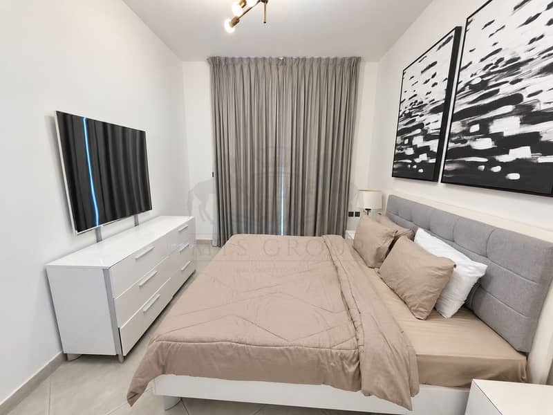 9 Bright Minimalist Bedroom with Gray Curtains. png