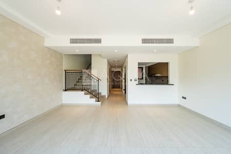 4 Schlafzimmer Townhouse zum Miete in DAMAC Lagoons, Dubai - Reihenhaus in DAMAC Lagoons,Portofino, 4 schlafzimmer, 160000 AED - 16928582 4 Schlafzimmer Townhouse zum Miete in DAMAC Lagoons, Dubai - Reihenhaus in DAMAC Lagoons,Portofino, 4 schlafzimmer, 160000 AED - 16928582