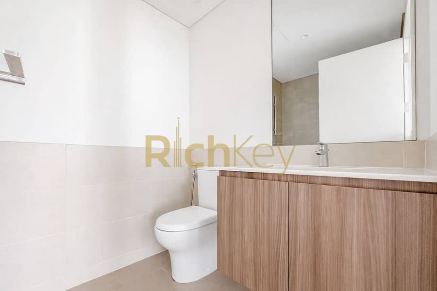 7 1802 PH2T2 (10). png