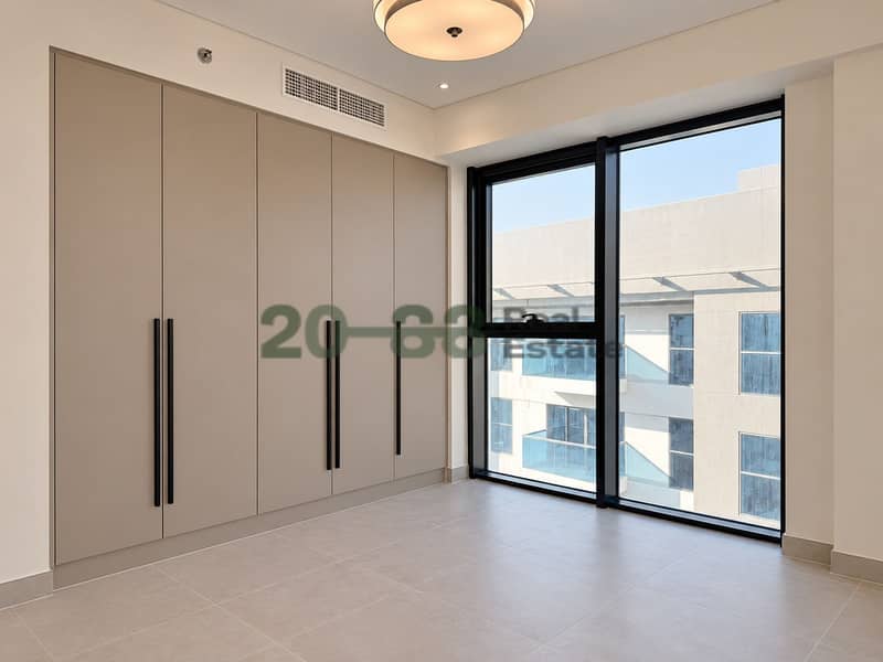 5 Photo8. jpg