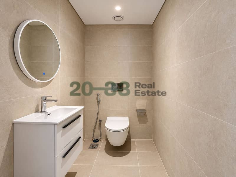 13 Photo10. jpg