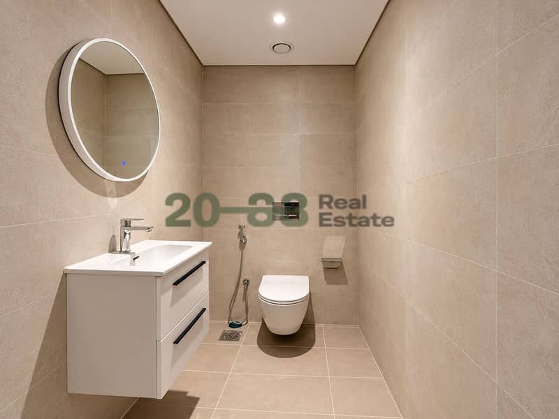 14 Photo1. jpg