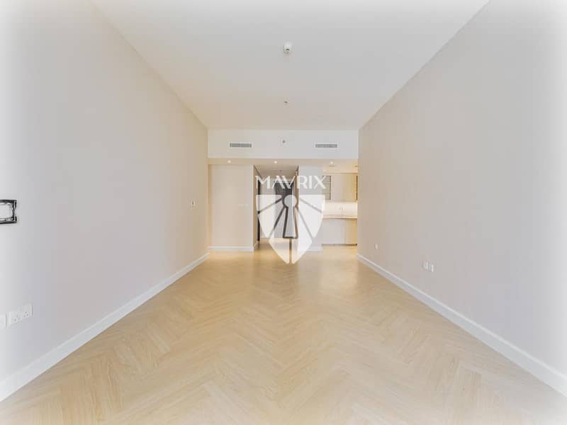 4 Image 4
