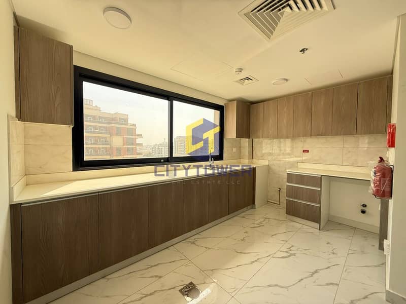 5 WhatsApp Image 2026-10-11 at 1.58. 21 PM (2). jpeg