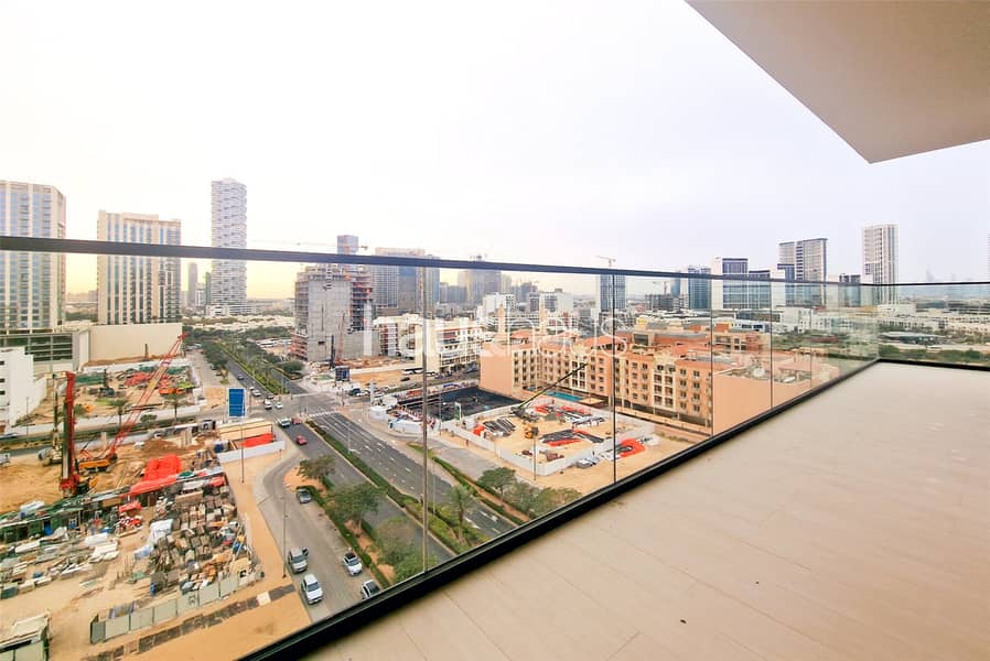 Corner Apartment | Multiple Cheques | Ready to Go Corner Apartment | Multiple Cheques | Ready to Go