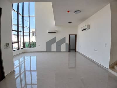 5 Schlafzimmer Villa zum Miete in Madinat Al Riyad, Abu Dhabi - Villa in Madinat Al Riyad, 5 schlafzimmer, 220000 AED - 16929621