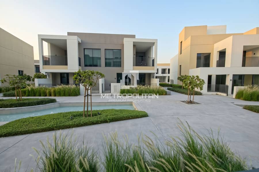 Spacious Layout | Single Row | Close to Amenities Spacious Layout | Single Row | Close to Amenities