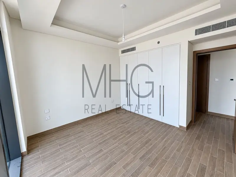 Furnished or Unfurnished | High Floor