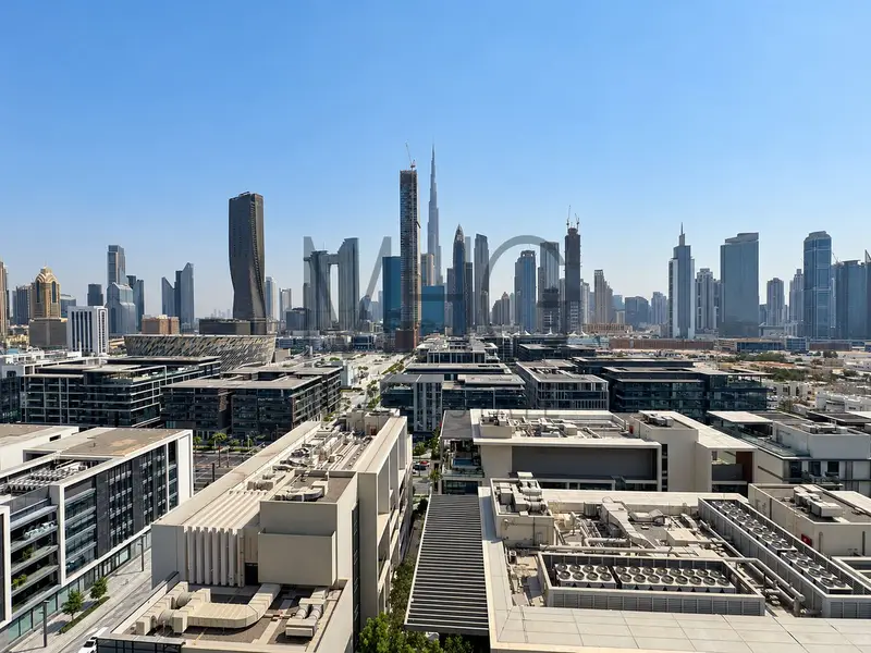 Furnished or Unfurnished | High Floor