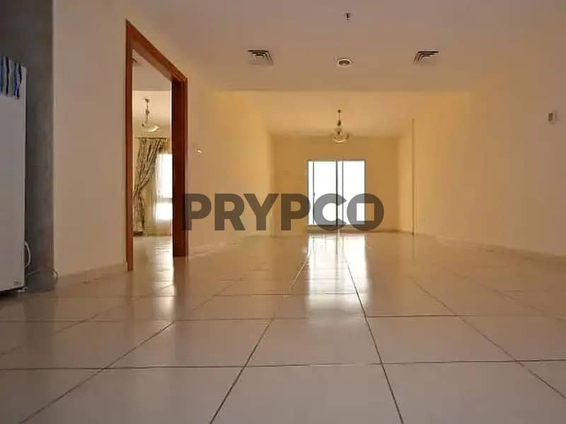 4 hallway-1280x960. jpg