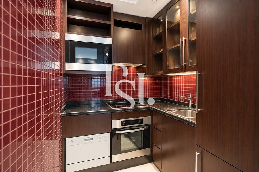 12 closed kitchen. png