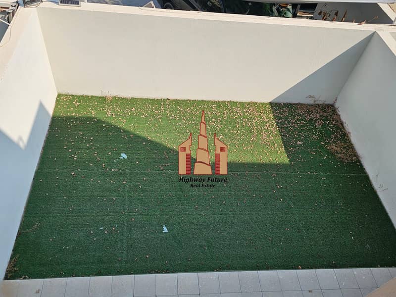 2 1000633397. jpg