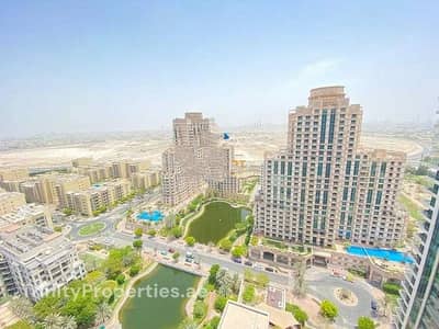 1 Slaapkamer Appartement te Huur in The Views, Dubai - pool canal view. jpg 1 Slaapkamer Appartement te Huur in The Views, Dubai - pool canal view. jpg