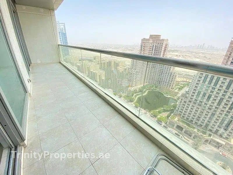 6 balcony. jpg