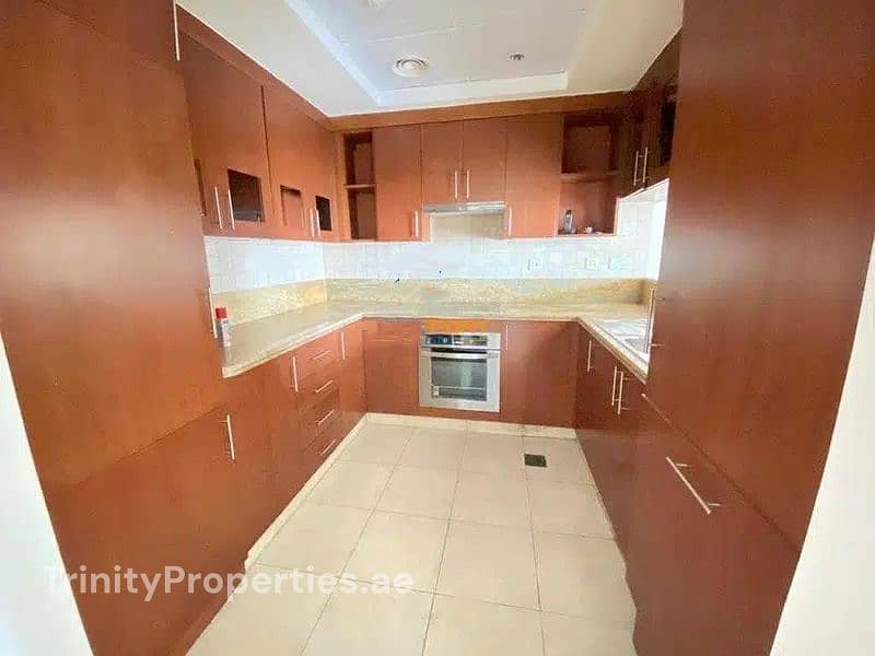 7 kitchen. jpg