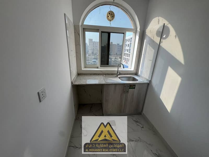 6 d60310d7-8cb2-4d3a-84d0-79853da33330. jpg