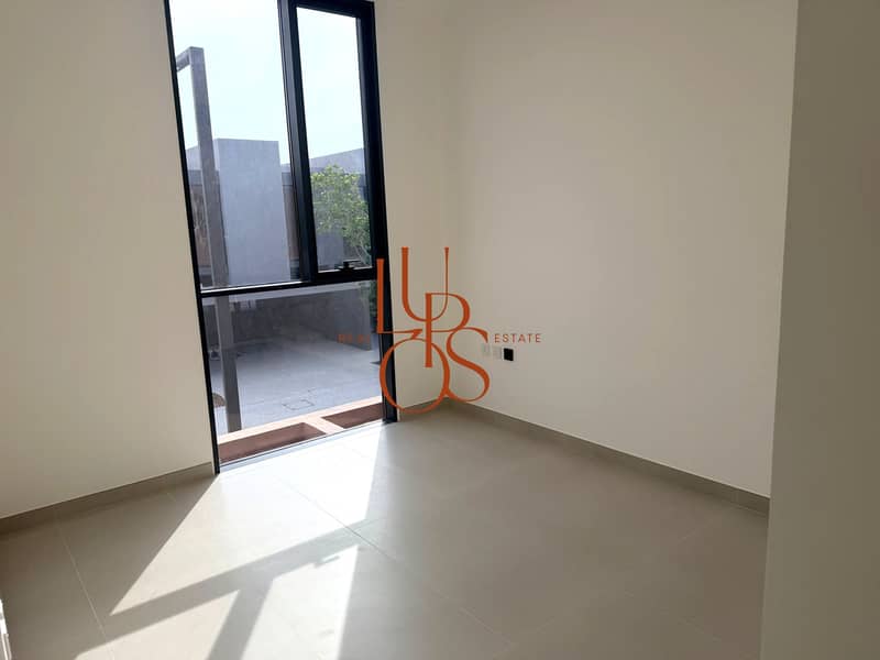 3 Lupos_Photo_09. jpg