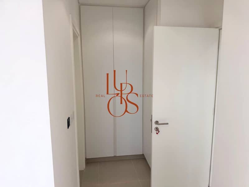 16 Lupos_Photo_16. jpg