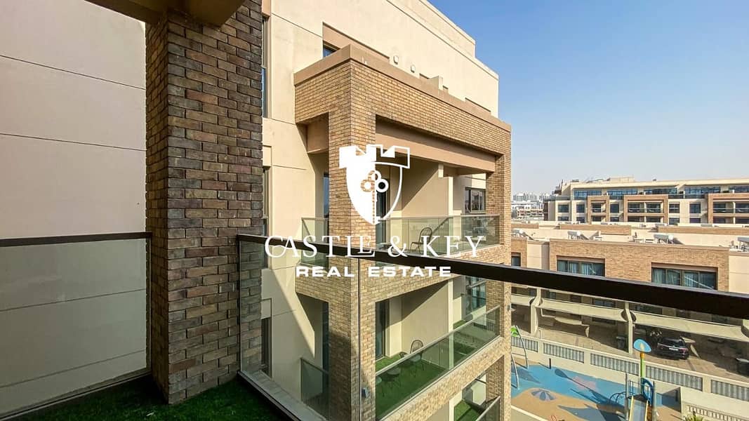 13 balcony1. jpeg