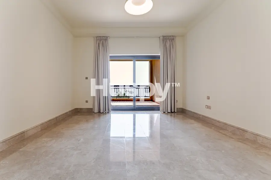 Sea and Pool View | Vacant | With Maid`s Room