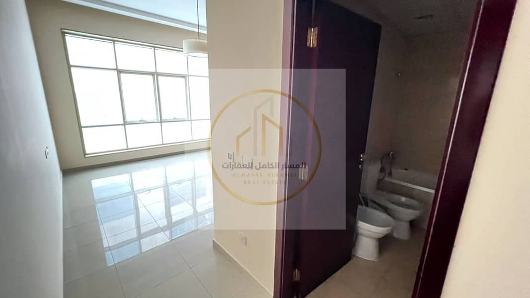 13 apartment-for-rent-2-bedroom-altaawn-alsharqh-property-13. jpg