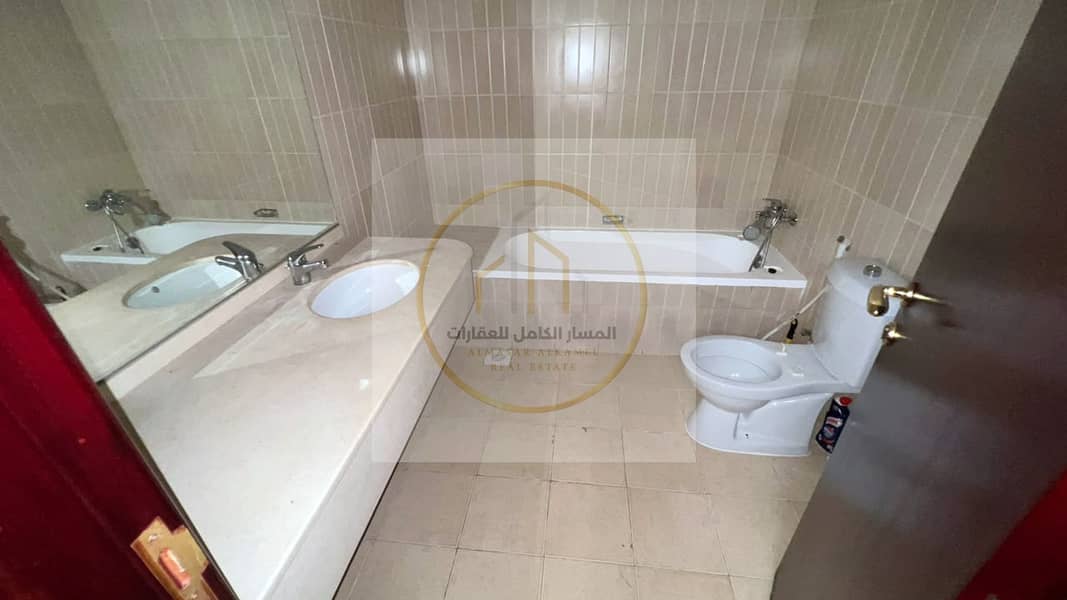 14 apartment-for-rent-2-bedroom-altaawn-alsharqh-property-14. jpg